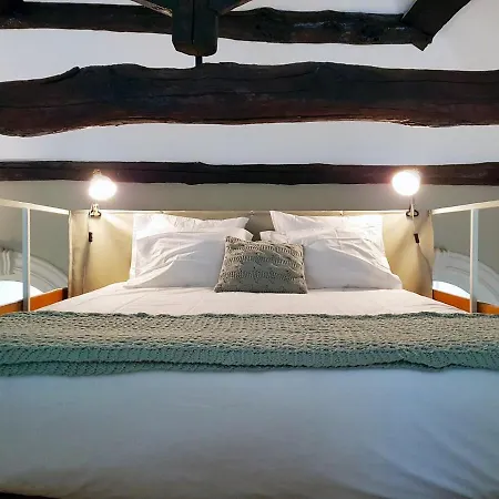 Apartment Formosa Deluxe Loft By Luxistay